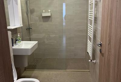 Apartament cu 2 camere decomandat, mobilat în Tractorul - 6