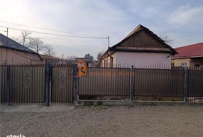 Casă cu 2 camere cu Teren 869 Mp în Vadu Pașii - 14