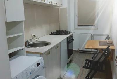 Garsonieră decomandată, mobilată în Vitan - 5