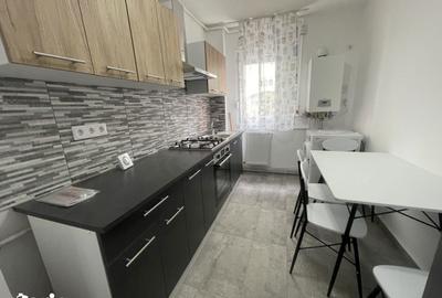 Apartament cu 2 camere semidecomandat în Vasile Aaron - 3