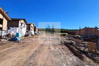 Case nou construite în sistem DUPLEX - 10