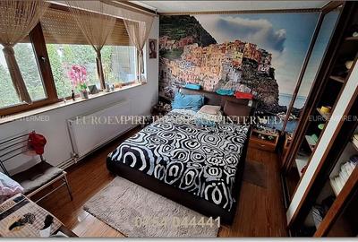 Casă cu 5 camere cu Garaj în Km 5 - 26