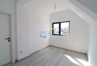 Casă cu Teren 442 Mp în Brebu