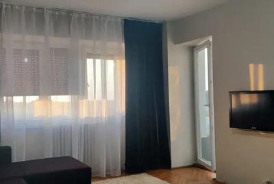 Inchiriez apartament o camera Alfa