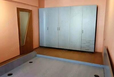 Apartament spa?ios 2 camere, zona CET Constan?a, proprietar - 8