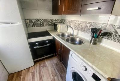 Garsonieră decomandată în 1 Decembrie 1918 - 2