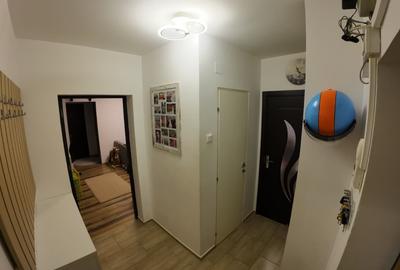 Apartament cu 2 camere semidecomandat, mobilat în City Park Mall - 13