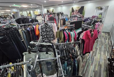 Spațiu comercial, de 70 mp, în Central - 6