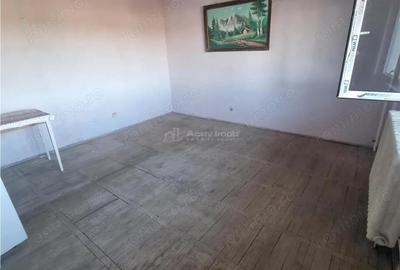 Garsonieră decomandată în Central - 1