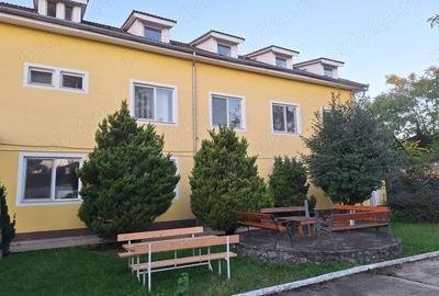 Spa?iu de inchiriat pentru birouri- doua incaperi, fiecare de 12 mp, zona Decebal, Oradea - 2