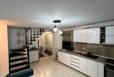 Apartament cu 3 camere, mobilat în Valea Adâncă