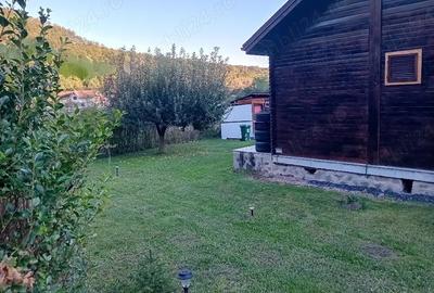 Casă cu Teren 740 Mp în Boz