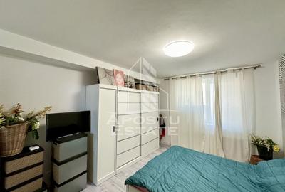 Apartament cu 3 camere, centrala proprie, in apropiere de Complex - 6