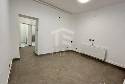 Spațiu comercial, de 90 mp, în Central - 15