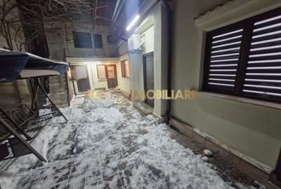 Spatiu Birouri | Decebal | Curte Individuala | Metrou Piata Muncii - 13