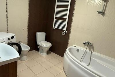 Garsonieră decomandată în Decebal - 2