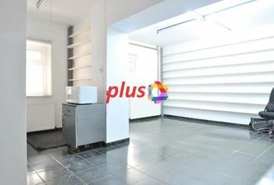 Spațiu comercial, 49 mp în Astra