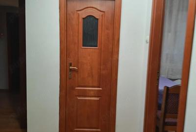 Apartament cu 3 camere decomandat în Rahova - 3