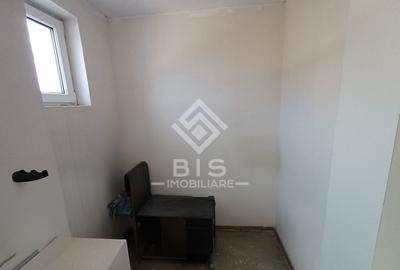 Casă cu 5 camere cu Teren 750 Mp în Nord - 1