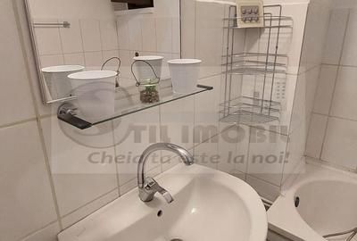 APARTAMENT 2 CAM PACURARI IN SPATE LA PETROM 360 EURO - 9