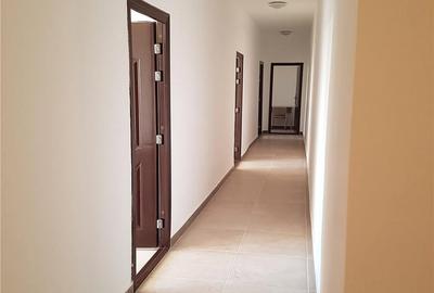 Apartament cu 6 camere decomandat în Central - 4