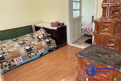 Casă cu 4 camere cu Teren 1922 Mp în Băltenii de Jos