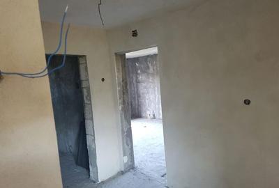 Casă cu 4 camere decomandat în Valea - 5