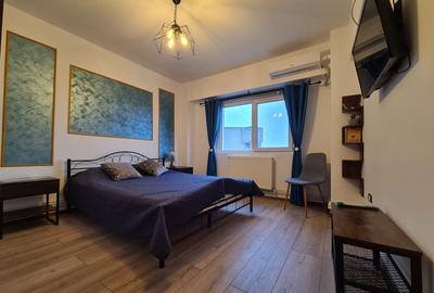 Apartament cu 3 cam - renovat, centrala pe gaz - aproape de plaja | termen lung - 9