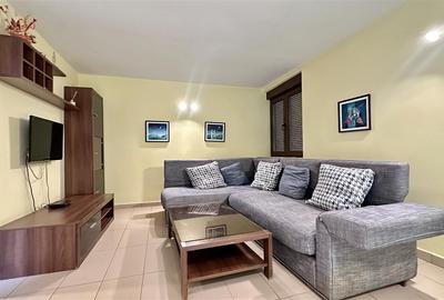 Duplex cu 4 camere cu Canalizare în Central - 3