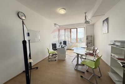 Apartament cu 3 camere de vânzare Voluntari - 9