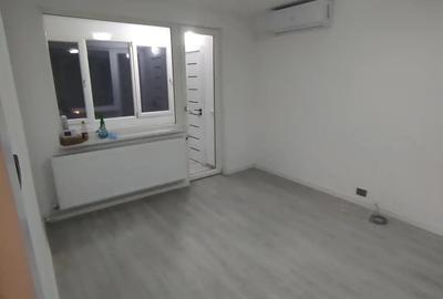 Inchiriez apartament 2 camere - 1