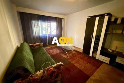 De inchiriat apartament 3 camere, etaj 1, Cetate - 2