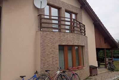 Casă cu 4 camere în Păulești - 3