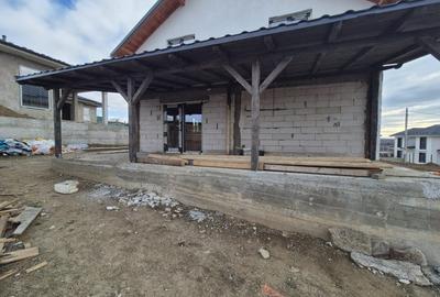 Vând casă în zona Lebăda ANL-uri - 5