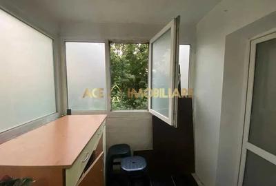 Drumul Taberei | 3 camere | Decomandat | An 1977 | ET 2/8 | Metrou 5' - 8