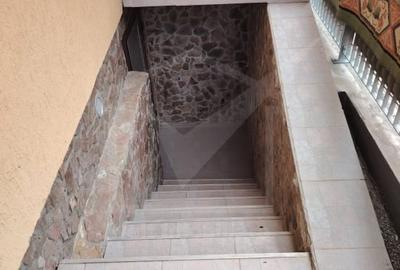 Casă individuală cu 5 camere cu Garaj în Iara - 8