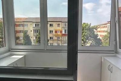 Apartament cu 2 camere semidecomandat în Cetate - 13