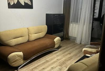 Proprietar inchiriez garsoniera in Obcini langa Spital si Universitate - 2