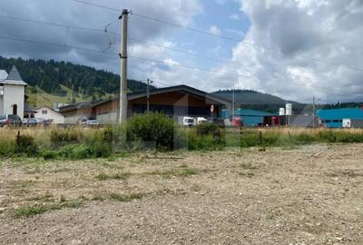 Teren de 8366 mp, în Central - 1