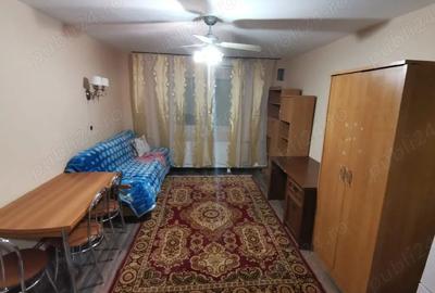 Garsonieră nedecomandată în Central - 3