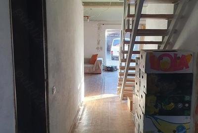 Casă cu 2 camere cu Teren 2460 Mp în Aghireșu