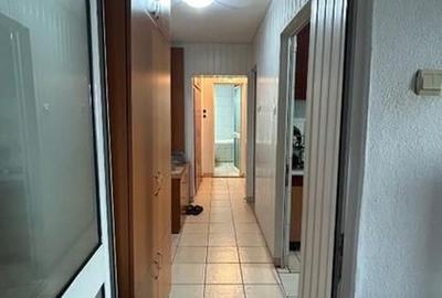 Apartament cu 2 camere decomandat, mobilat în 13 Septembrie - 11