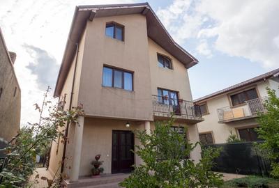 Vila individuala 7 camere Afumati, rezidentiala sau HoReCa, curte 608mp - 2