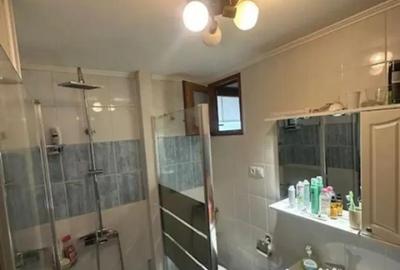 Apartament cu 3 camere decomandat în Independenței - 4