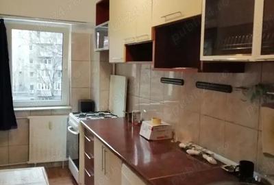 Garsonieră decomandată, mobilată în Tei - 9