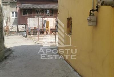 Casa in zona Printul Turcesc ,pretabil si pentru spatiu comercial . - 6