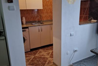 Garsonieră semidecomandată în Titan - 1