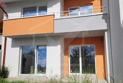 Casă individuală cu 4 camere cu Canalizare în Apahida - 1
