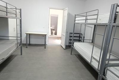 Apartament cu 4 camere în Central - 1