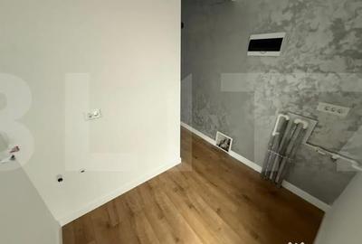 Casă cu 4 camere cu Teren 373 Mp în Central